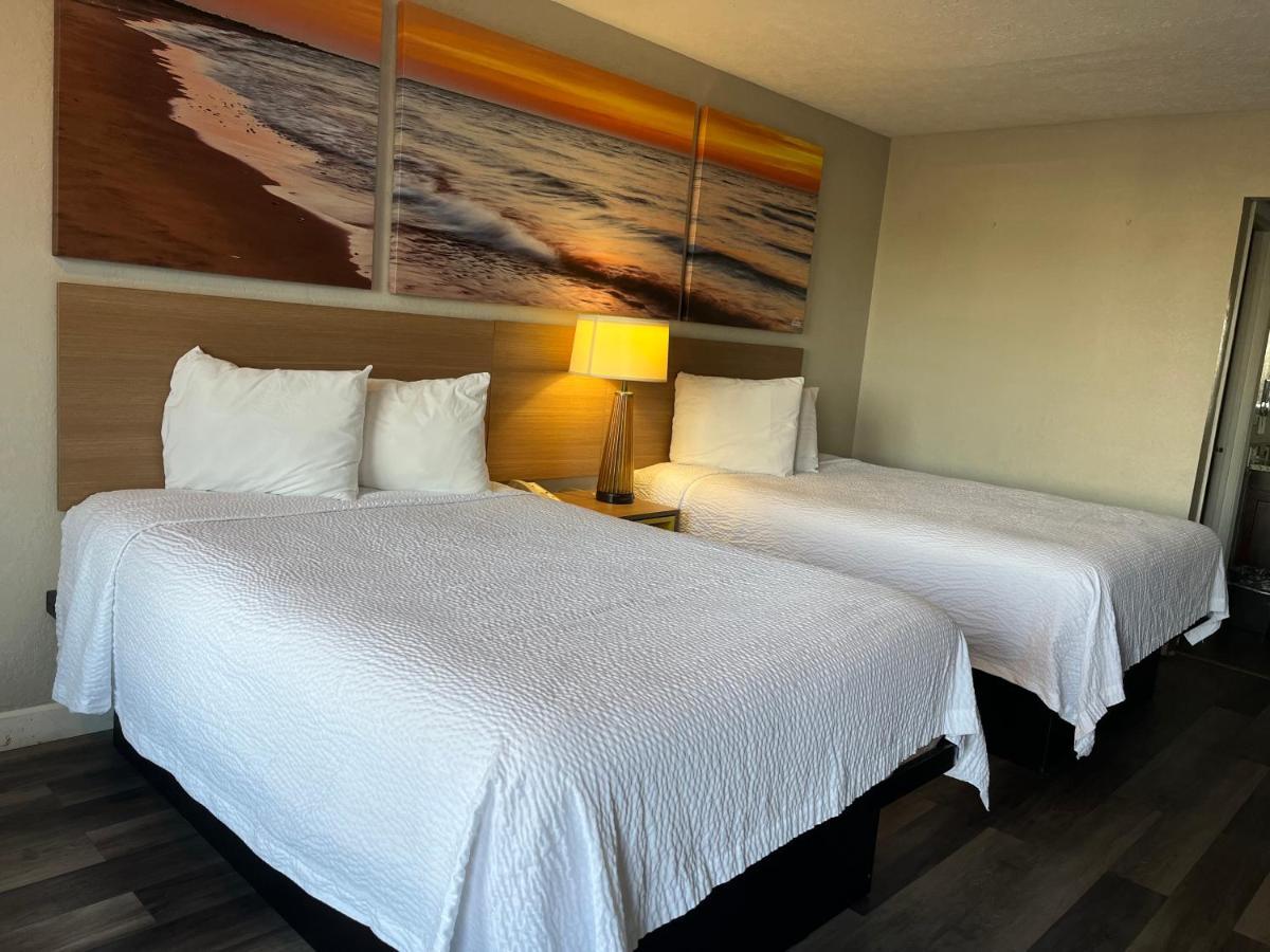 Studio Suite with Two Double Beds - Non-Smoking,1229710208:JPEG