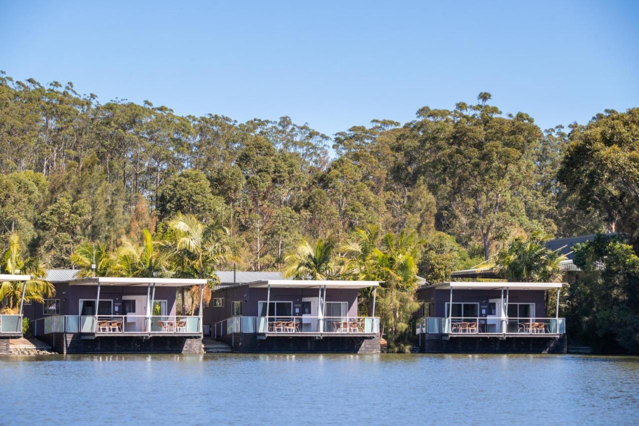 Lagoon Lodge