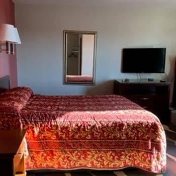 King Room - Non-Smoking