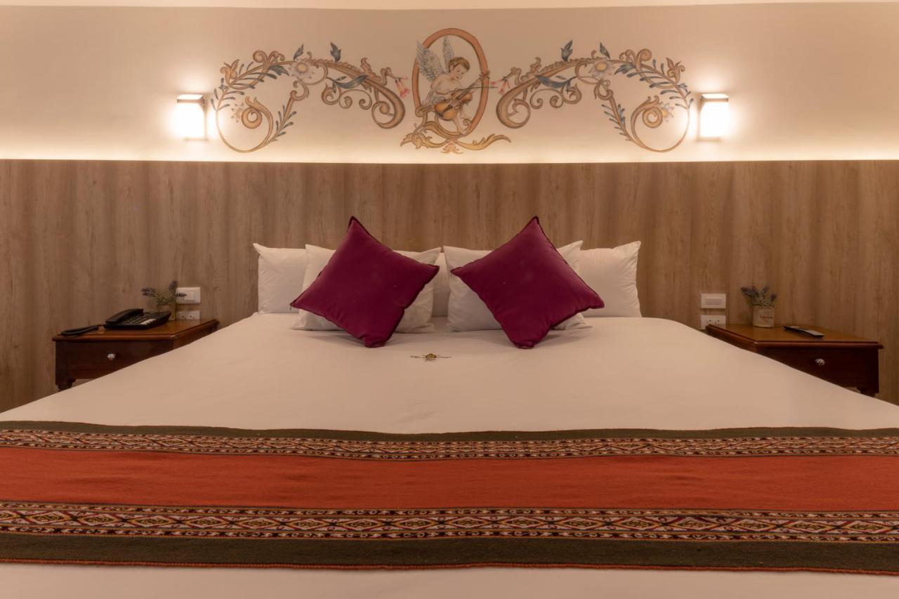 Junior Suite with Balcony