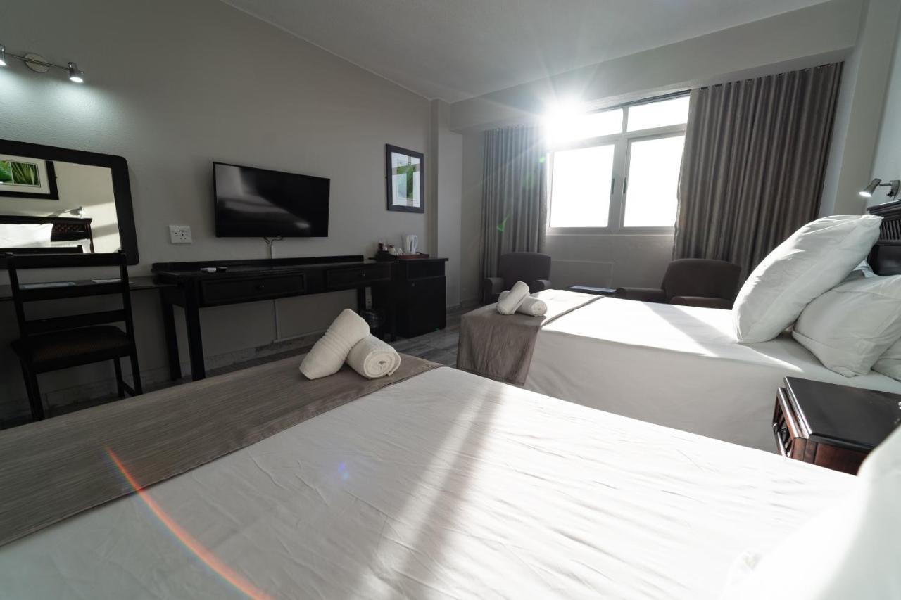 Deluxe Sea Facing Family Room