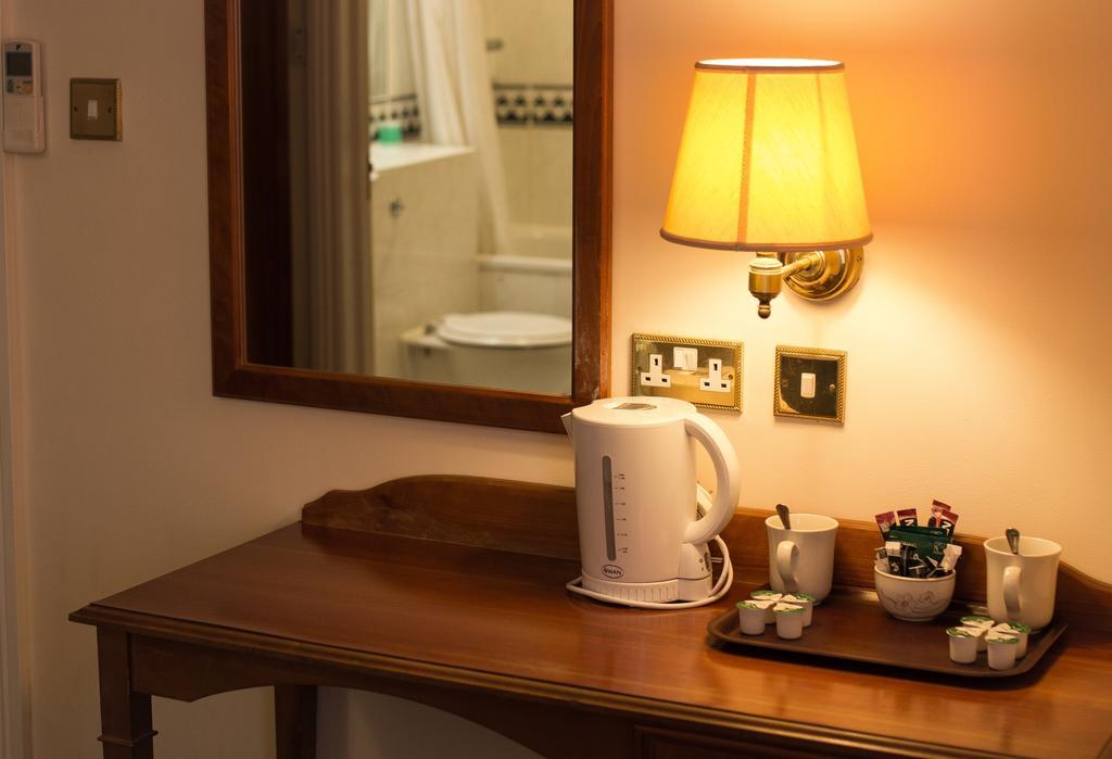 Standard Double Room,123104713:JPEG