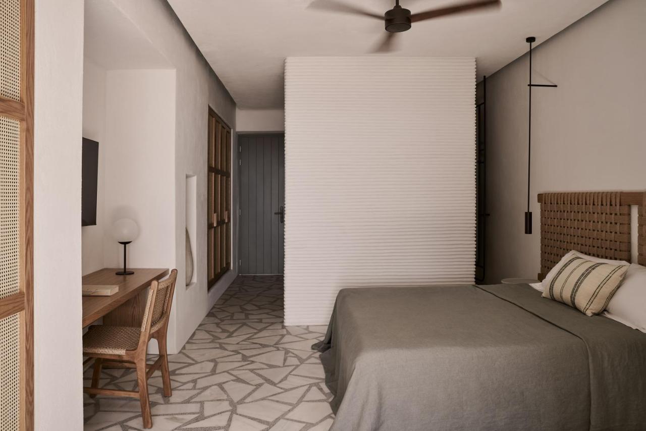 Suite with Hot Tub