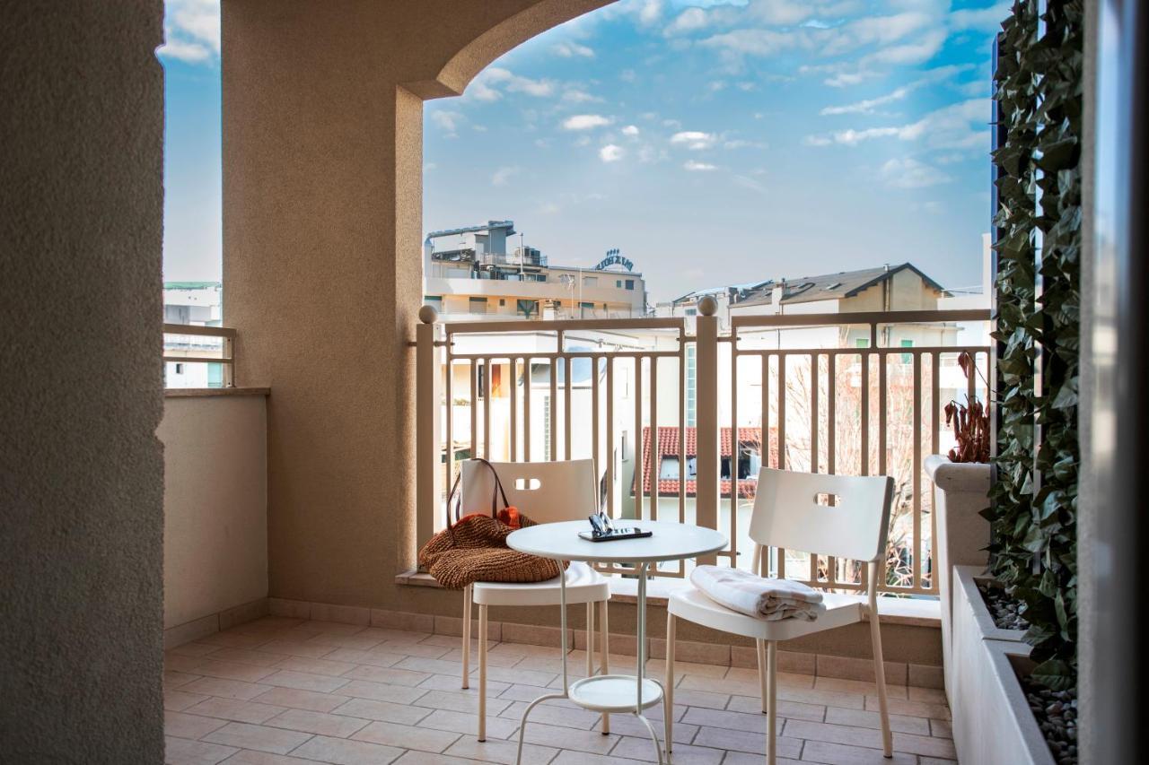 Family Room with Terrace
