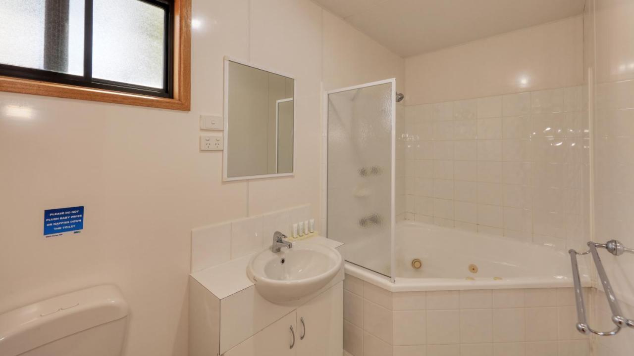 One-Bedroom Villa with Spa Bath