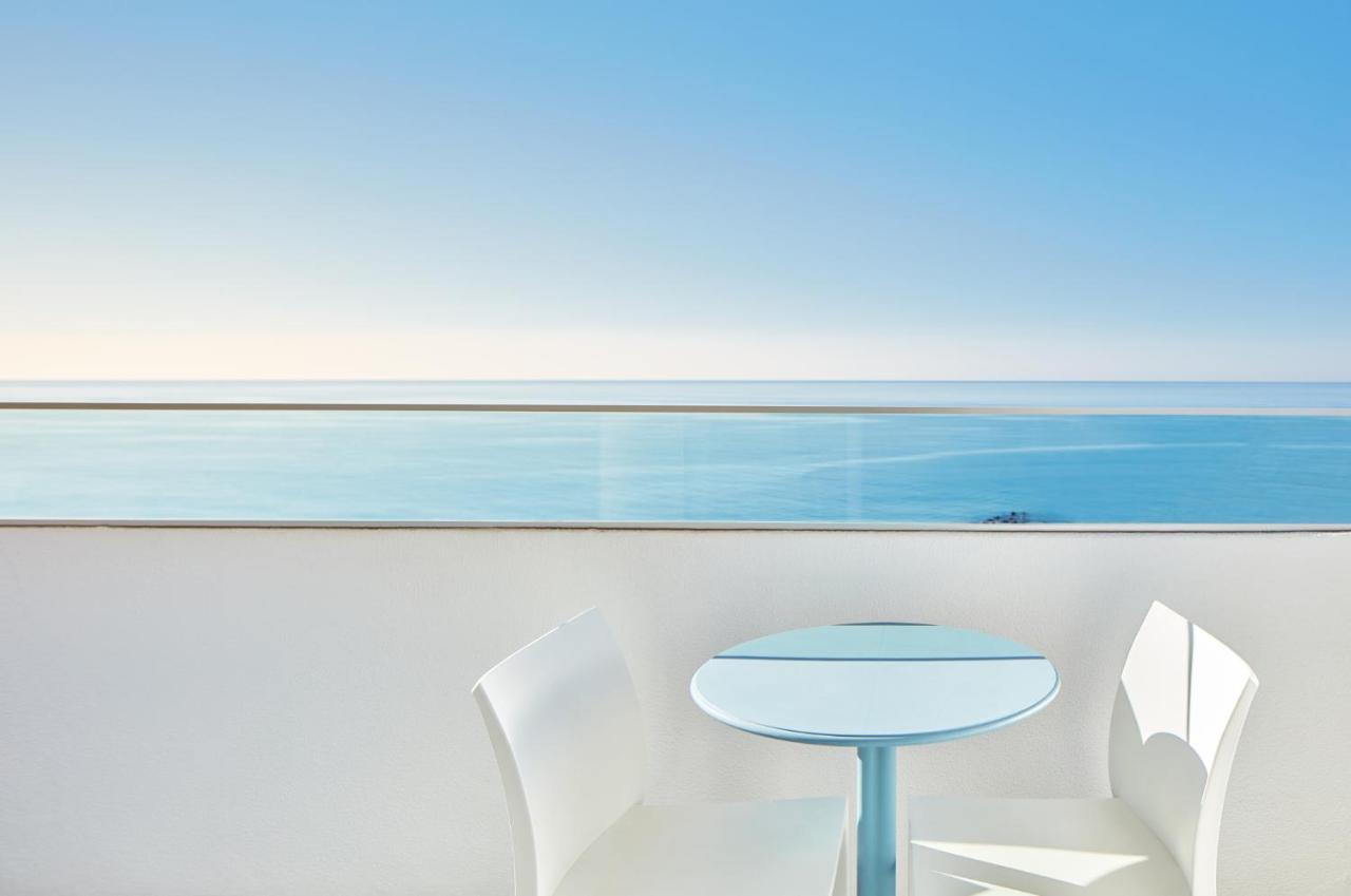 Double Room Sea View High Floor