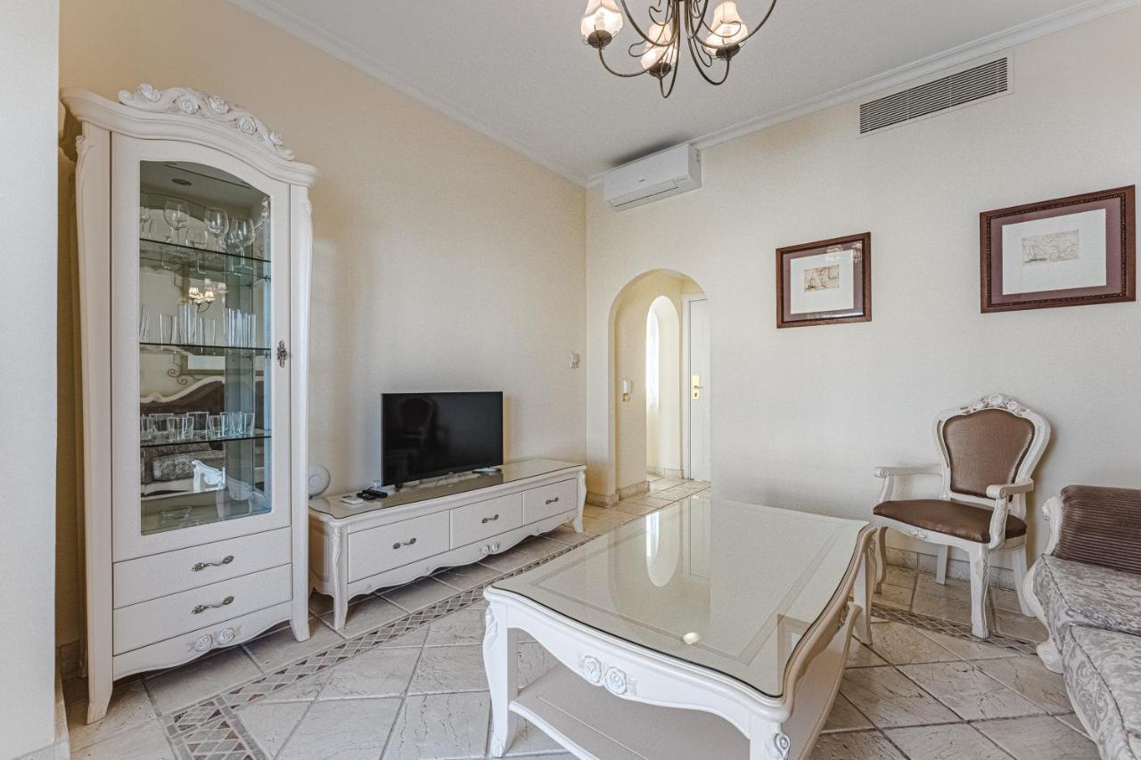 One-Bedroom Suite,1232320595:JPEG
