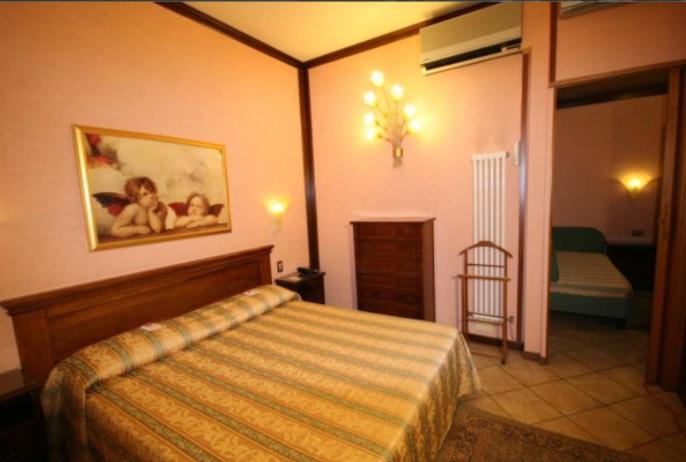 Classic Triple Room