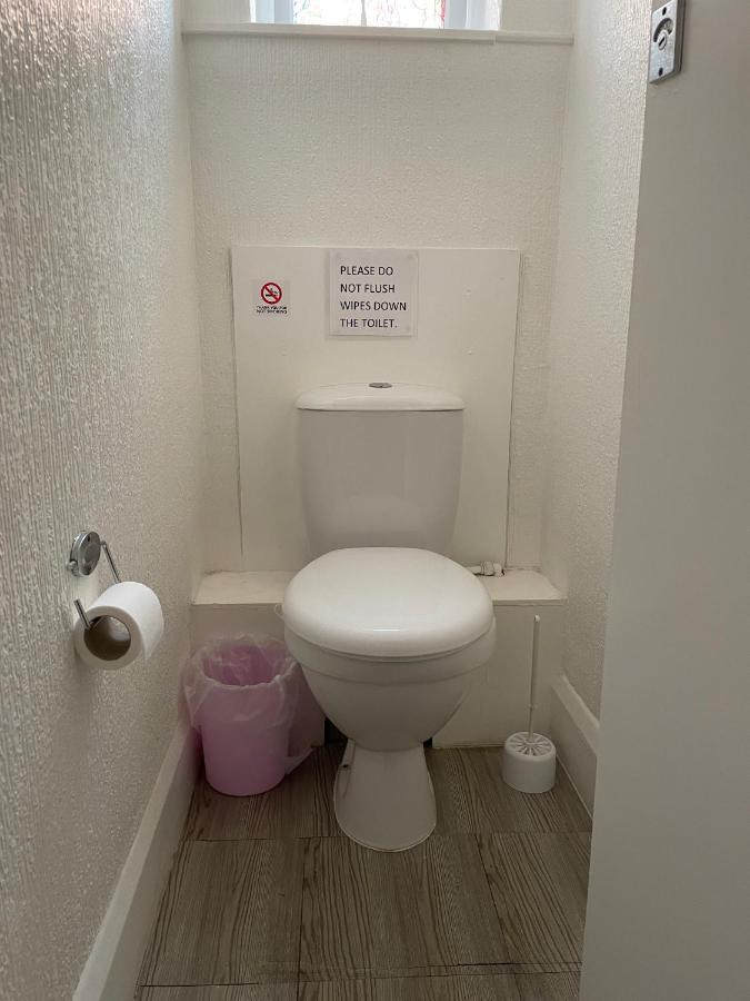 Single Room with Shared Bathroom