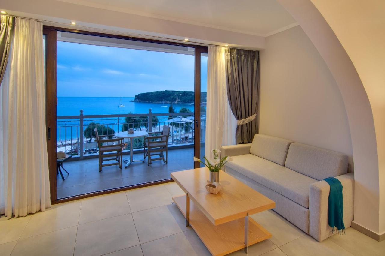 Junior Suite met Balkon en Uitzicht op Zee