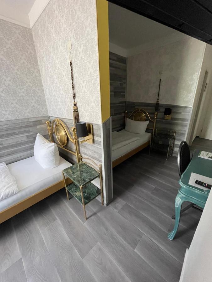 Zweibettzimmer mit 2 separaten Einzelbetten