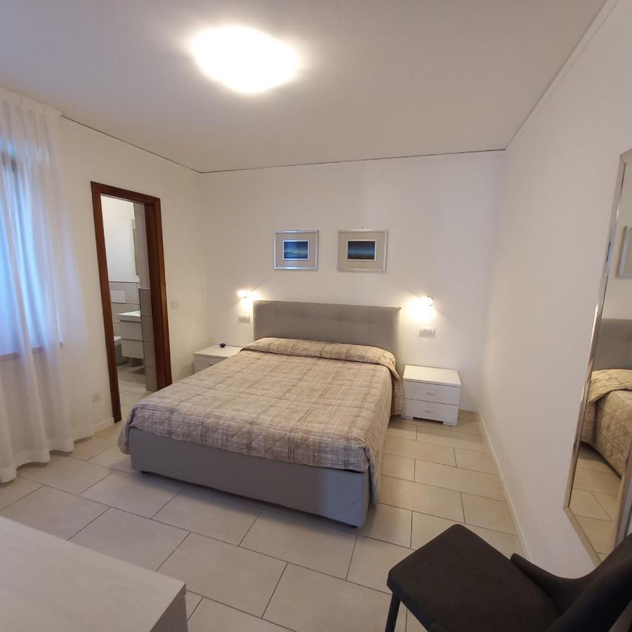 Apartment mit Poolblick