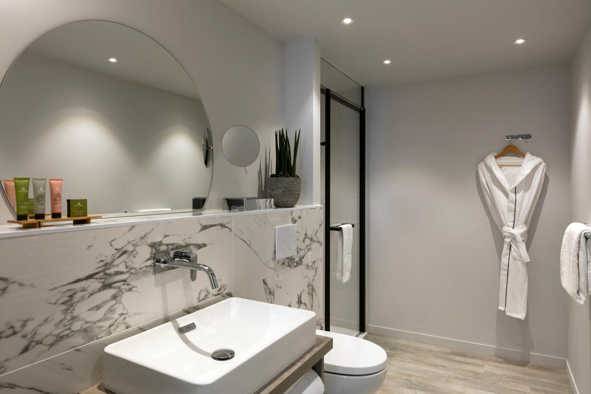 Studio Deluxe avec douche
