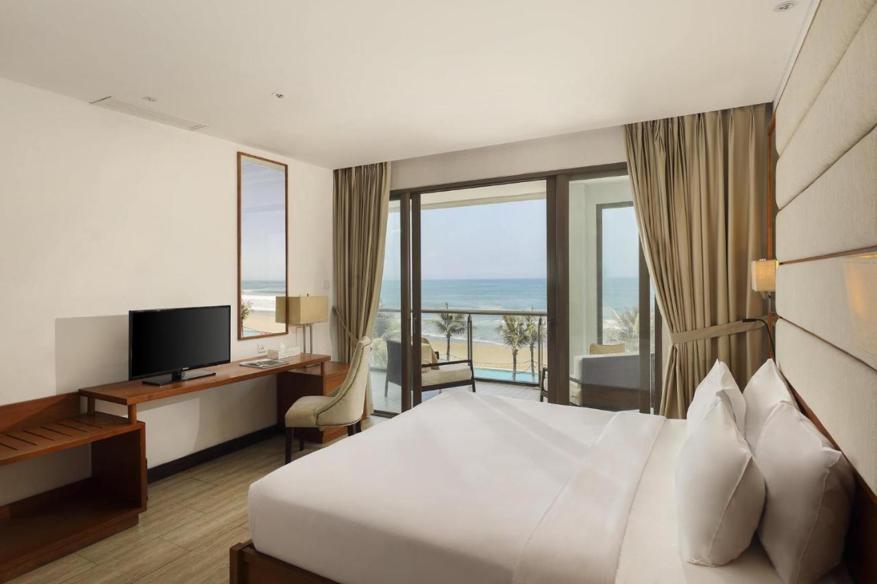 One-Bedroom Suite Ocean View Wellness Activity