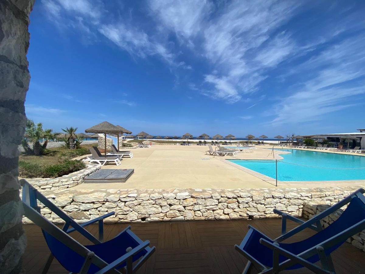 Chambre Double - Vue sur Piscine