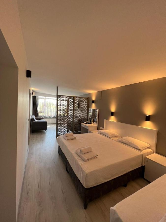 Deluxe Suite Sea View