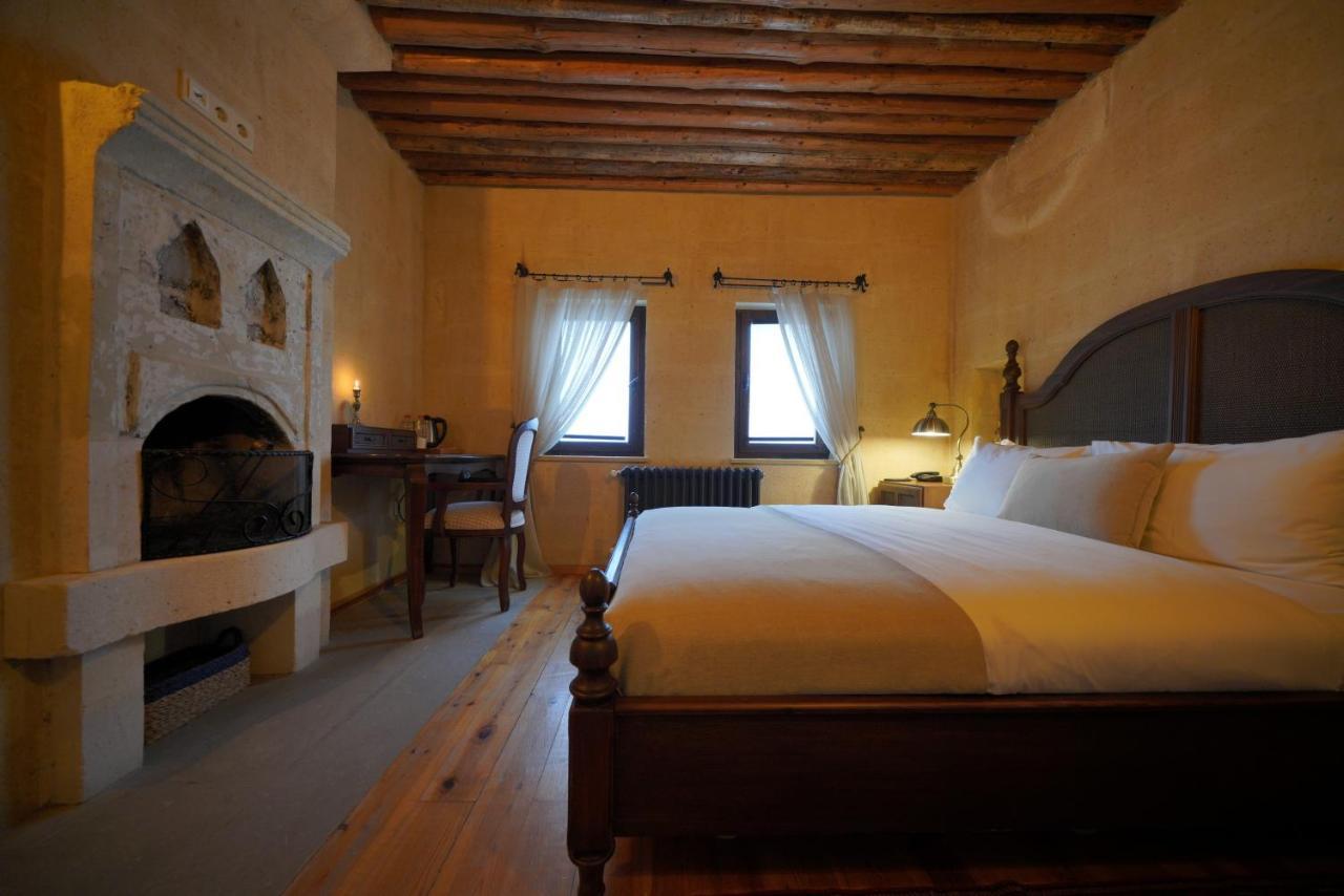 Double Room Mountain View