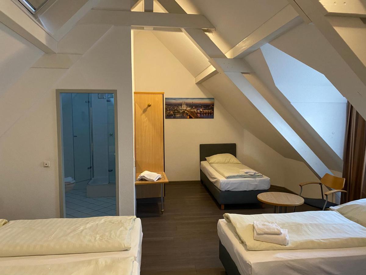 Quadruple Room,544818156:JPEG