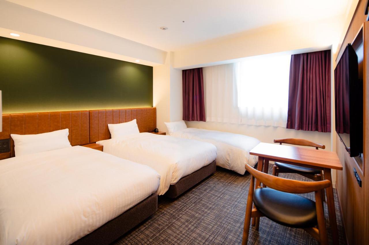 Deluxe Twin Room (2 adult) - Non-Smoking