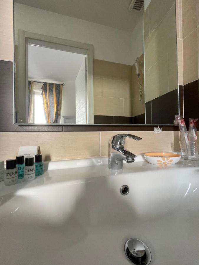Double Room,1314364447:JPEG