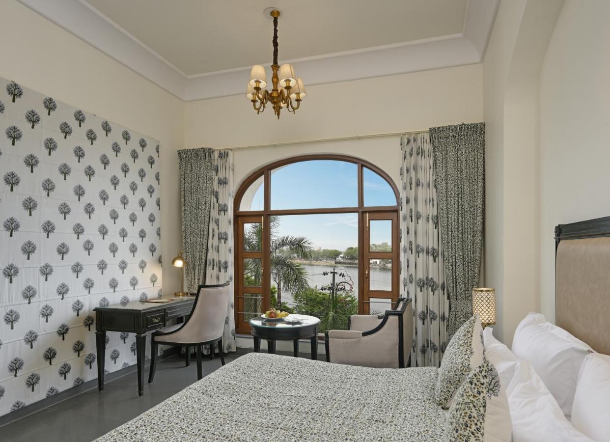 Lake View Imperial Room
