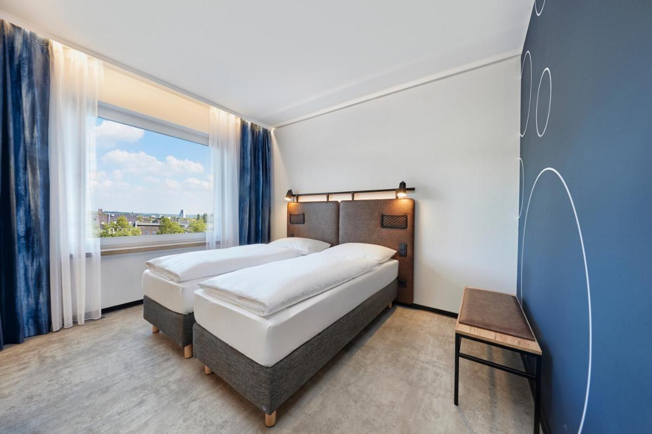 Standard Twin Room,1243026472:JPEG