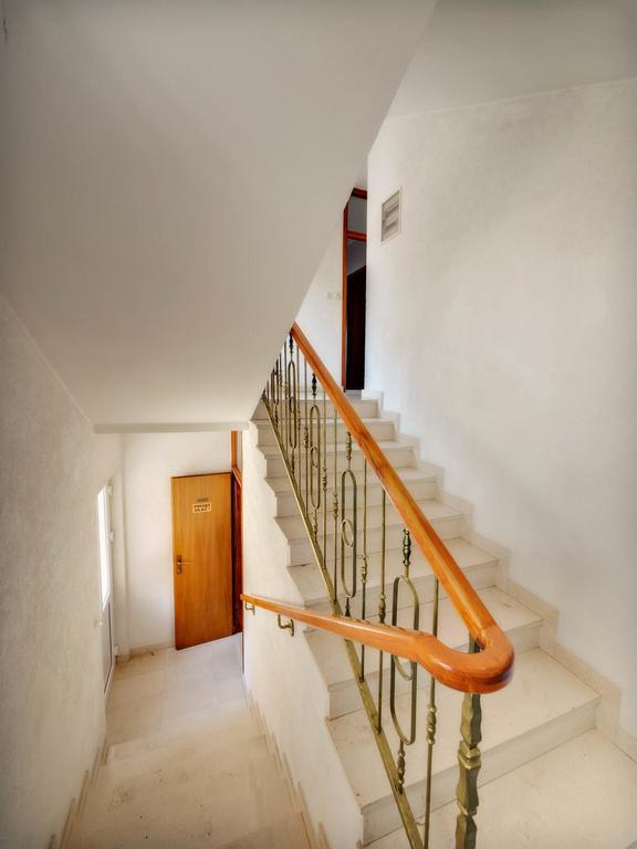 Three-Bedroom Apartment with Balcony and Sea View