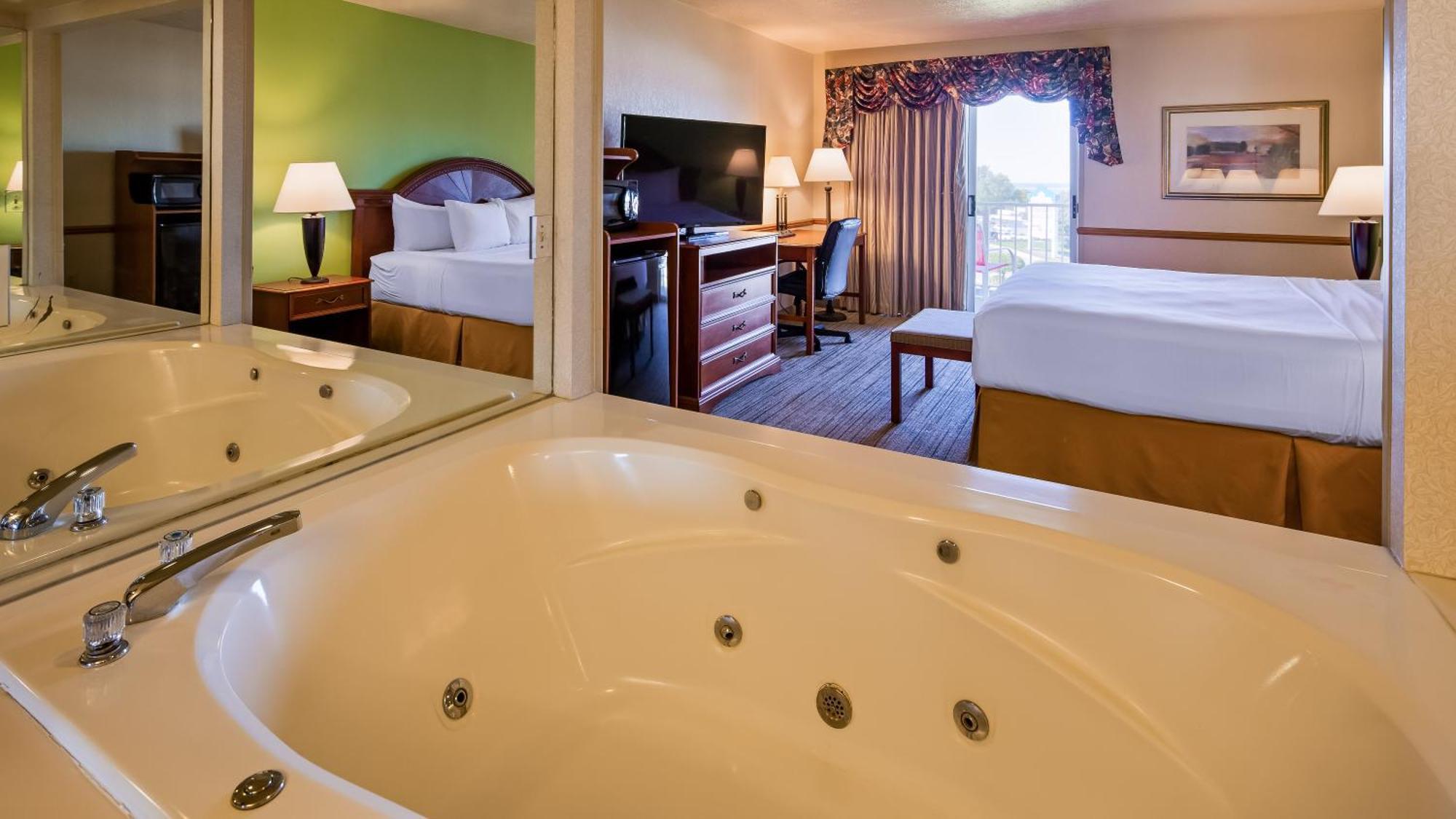King Room with Balcony