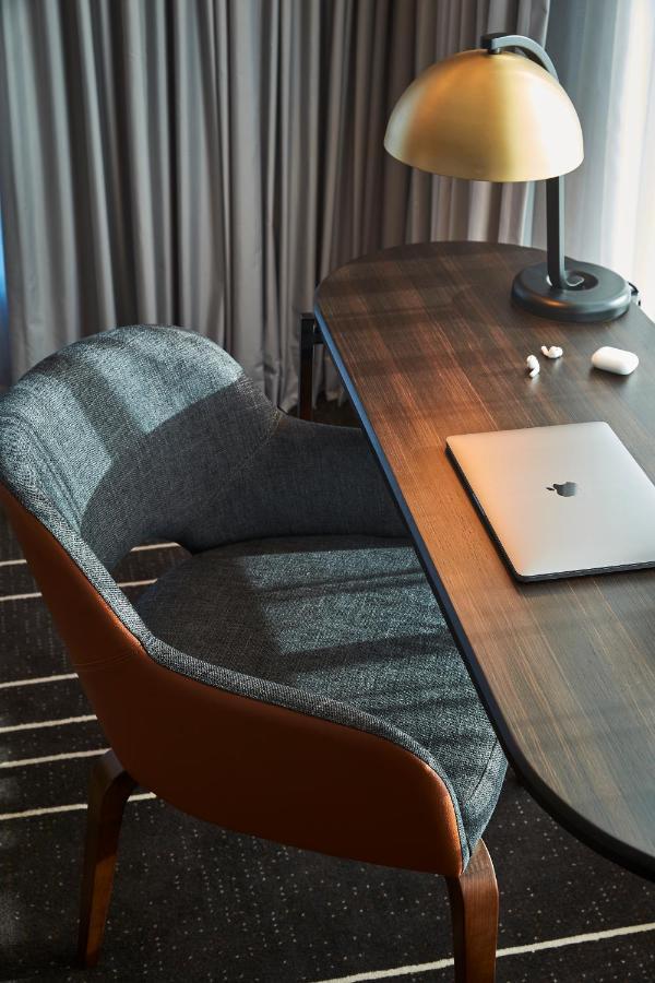 Standard King Room High Floor