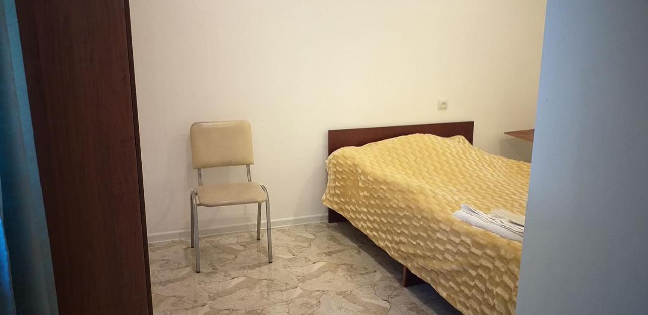 Single Room Bathroom