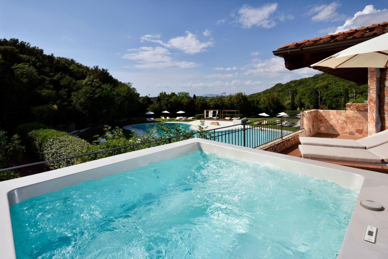 Junior Suite with Pool View