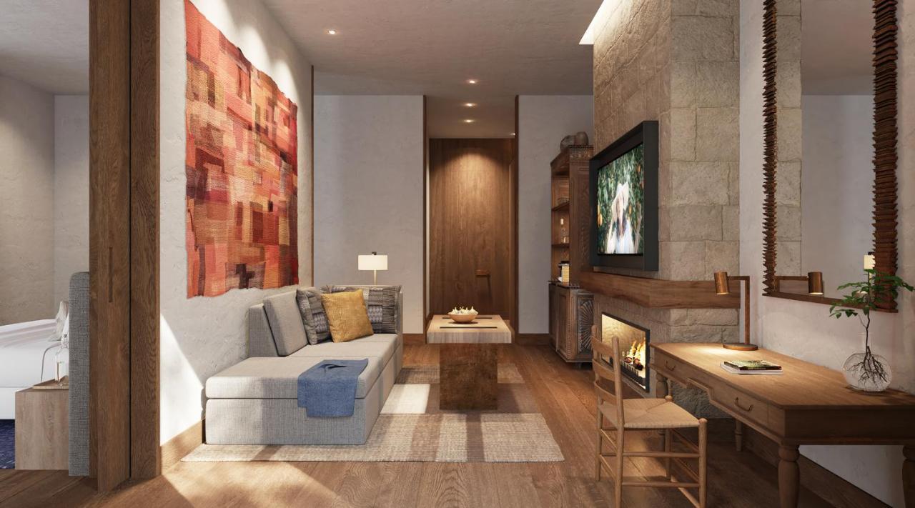 Suite with Garden View