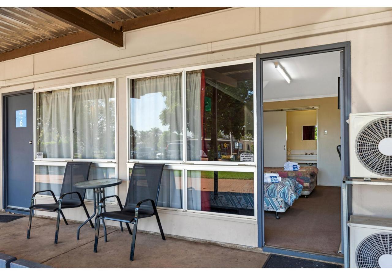 Standard Twin Motel Room