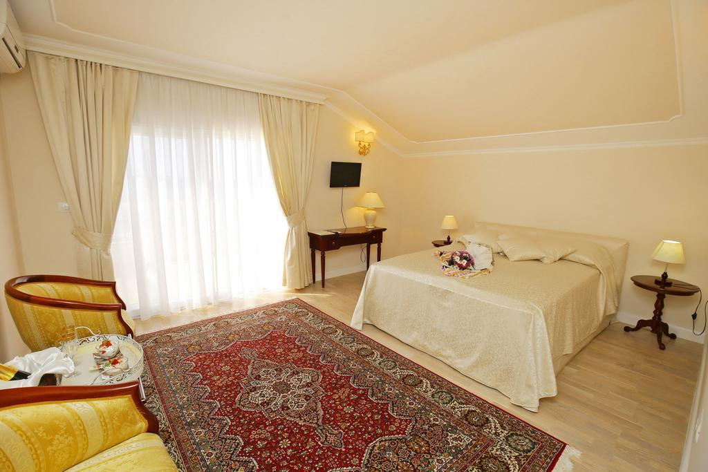 Superior Double Room Balcony Sea View