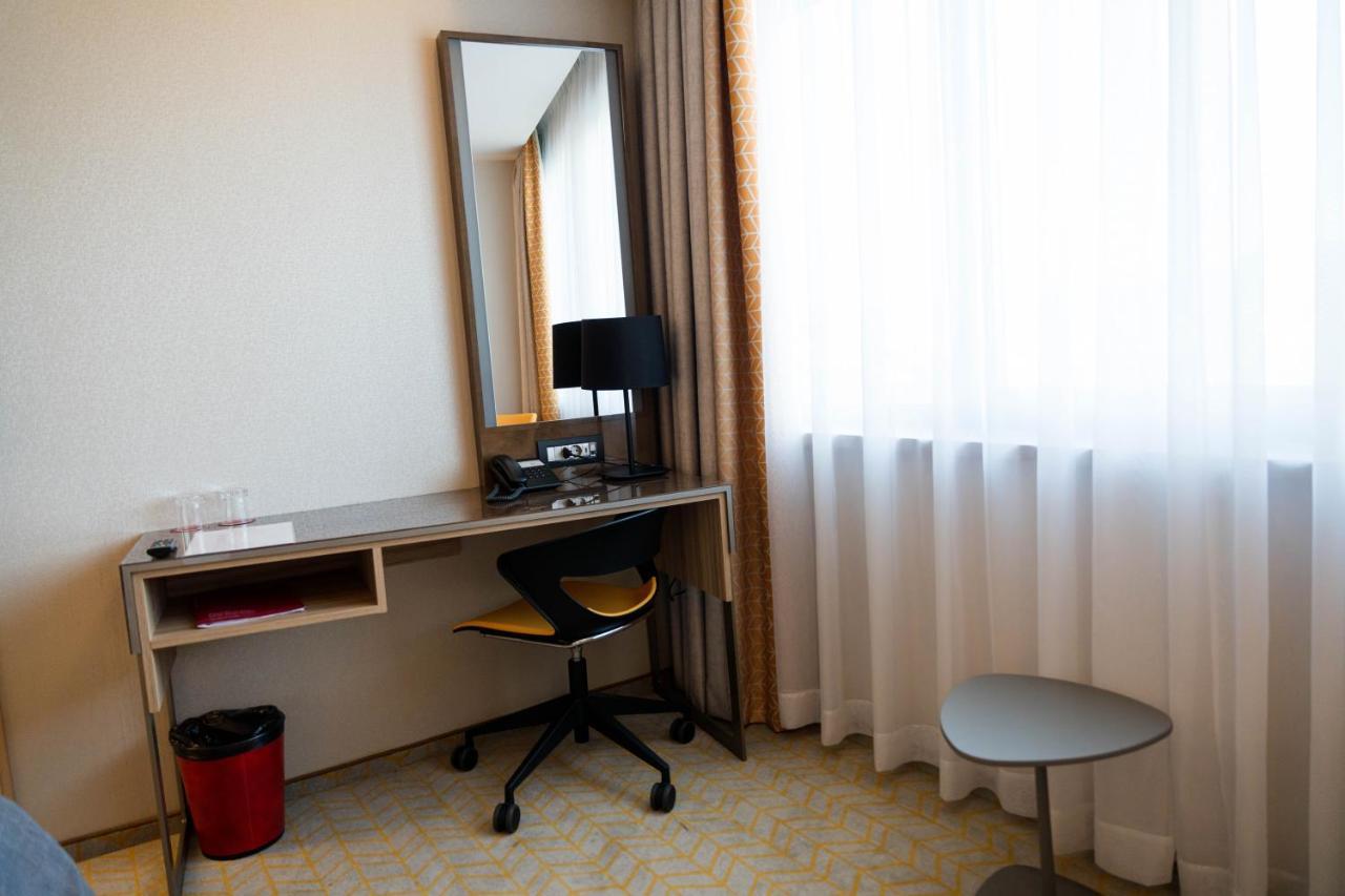 Twin Room - Non-Smoking