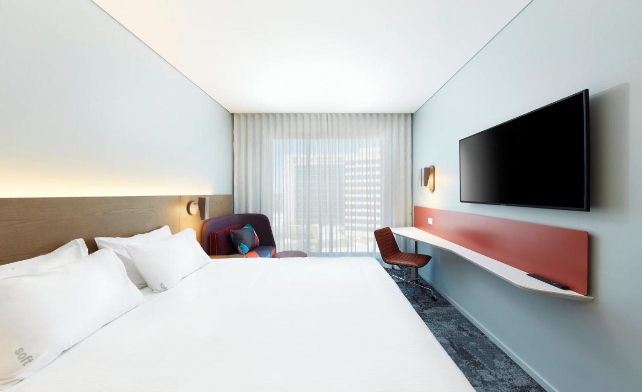 Standard King Room - Free Breakfast