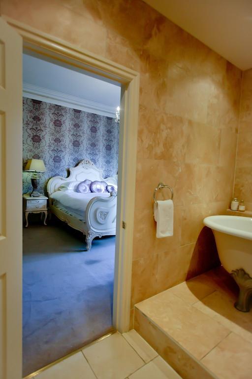 Queen Suite,917598799:JPEG