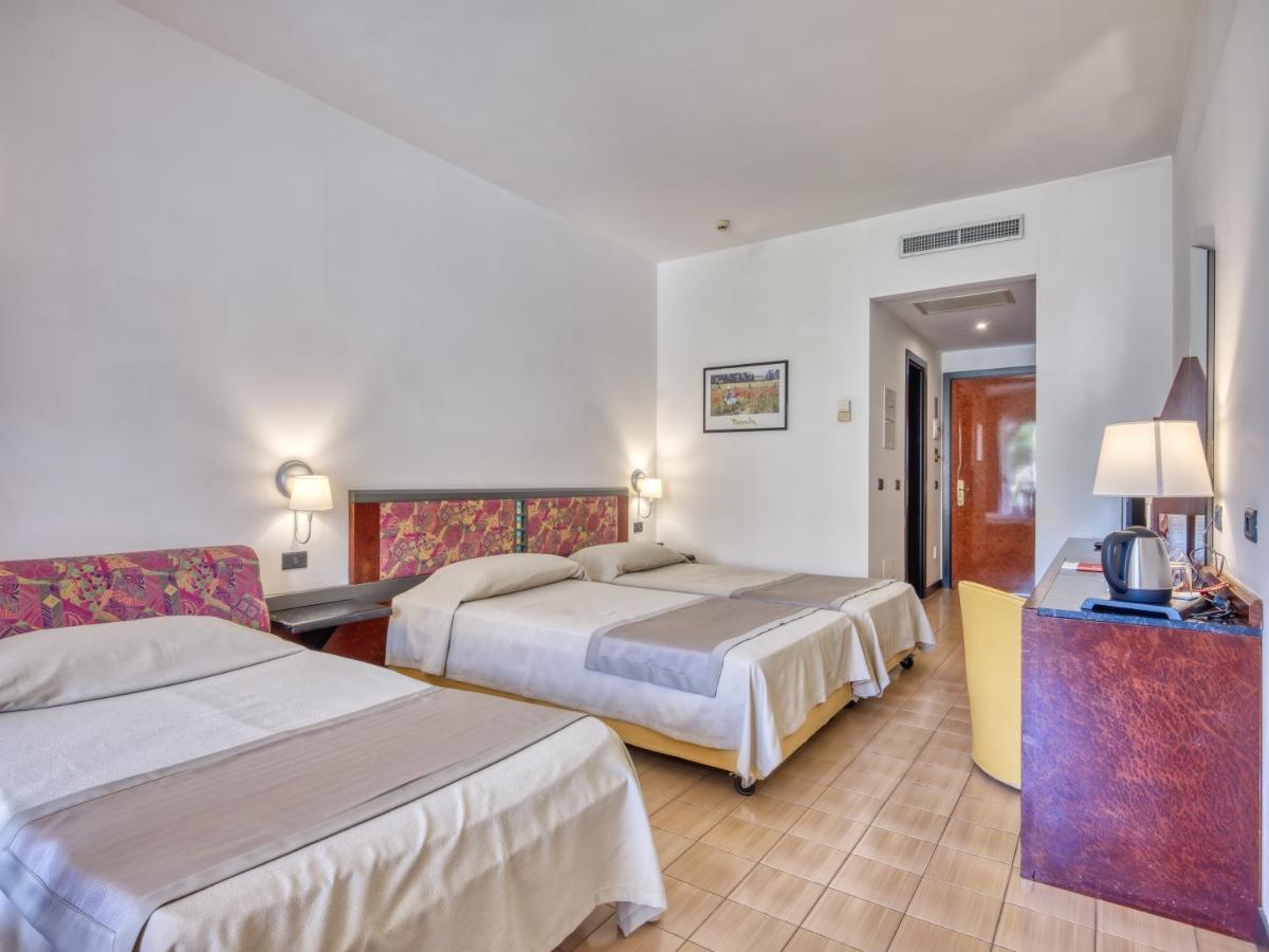 Economy Quadruple Room