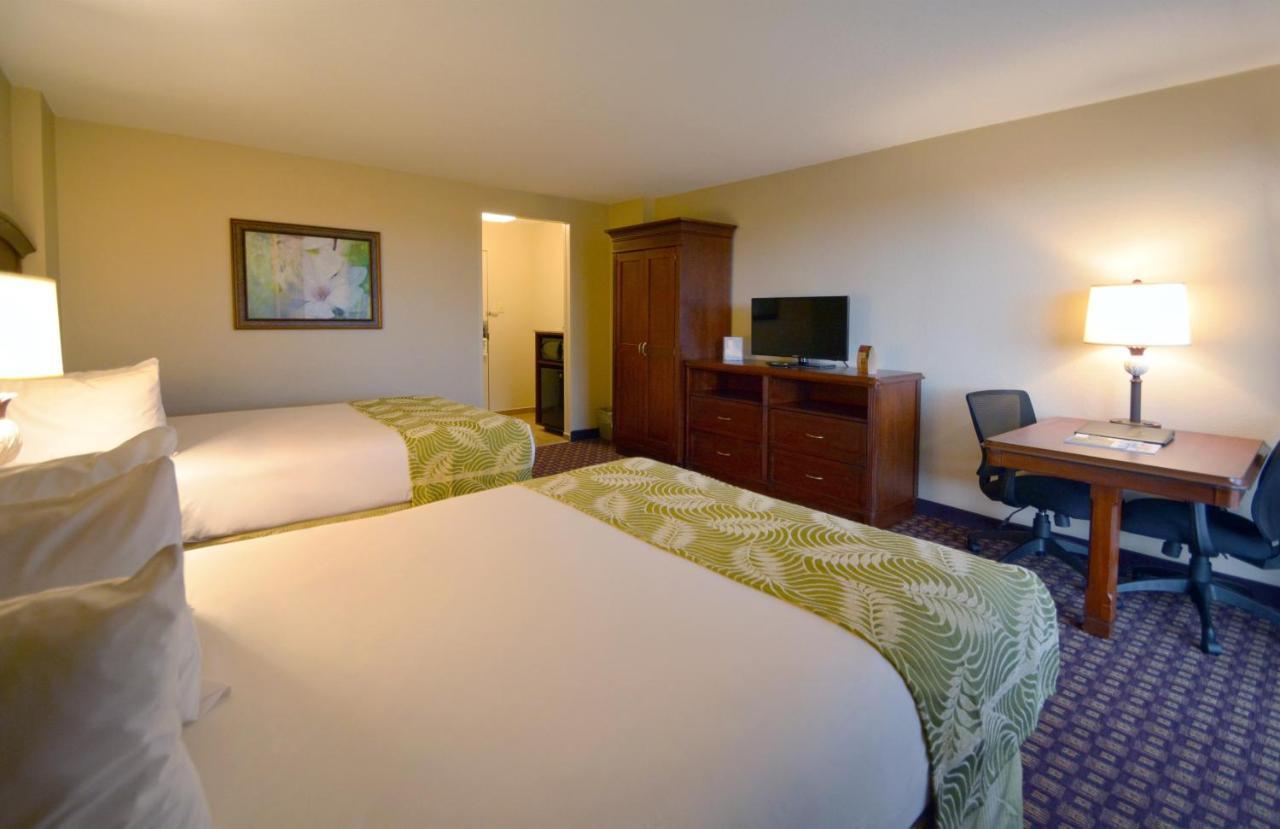 Deluxe Double Room Two Double Beds