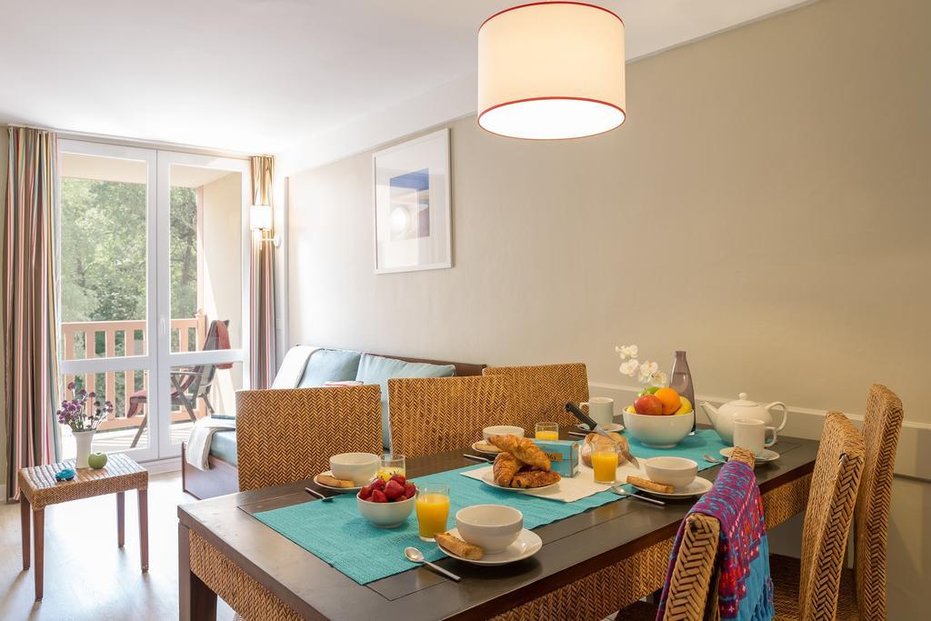 Appartement 1 Chambre avec Coin Nuit dans Alcôve et Terrasse ou Balcon (6 Personnes)