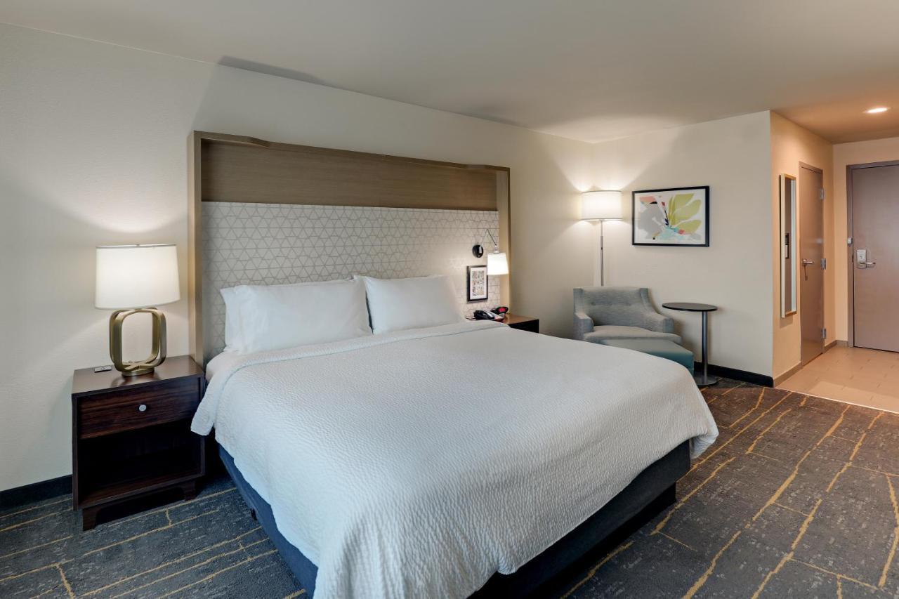 Executive King Room
