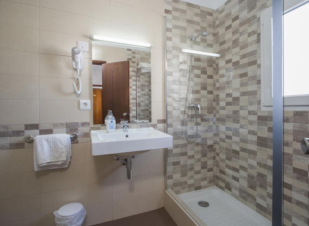 Twin Room with Balcony