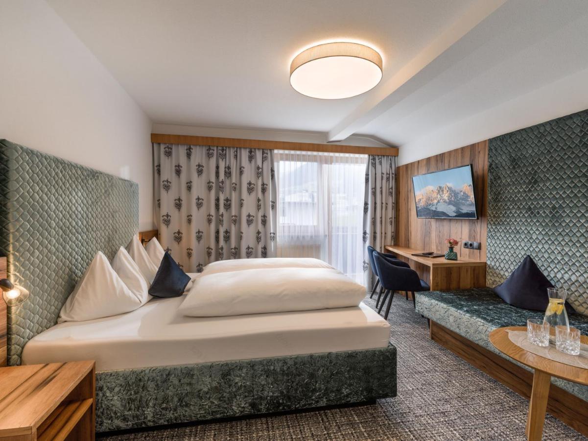 Deluxe Tweepersoonskamer met Balkon