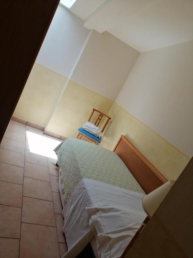 Classic Single Room