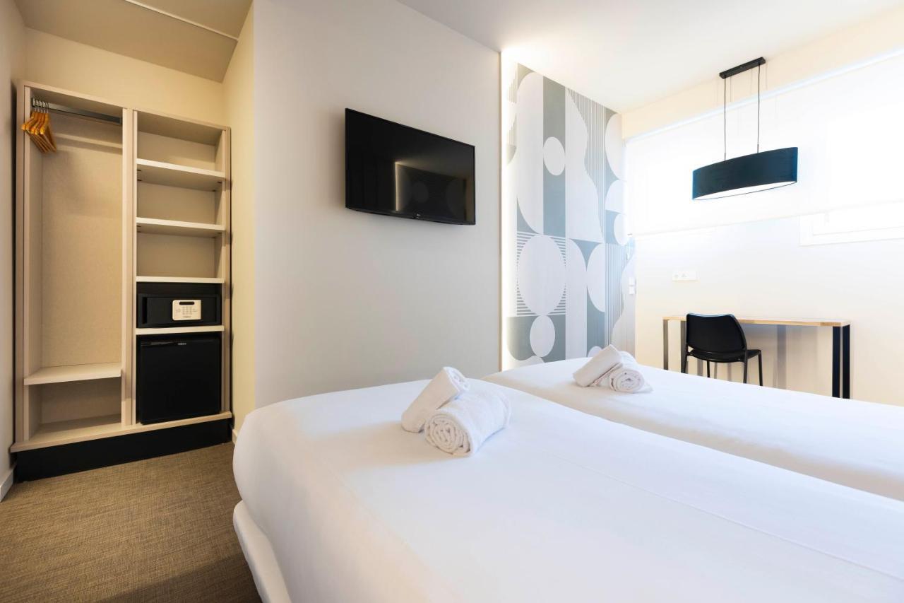 Double Room Extra Bed,1254216541:JPEG