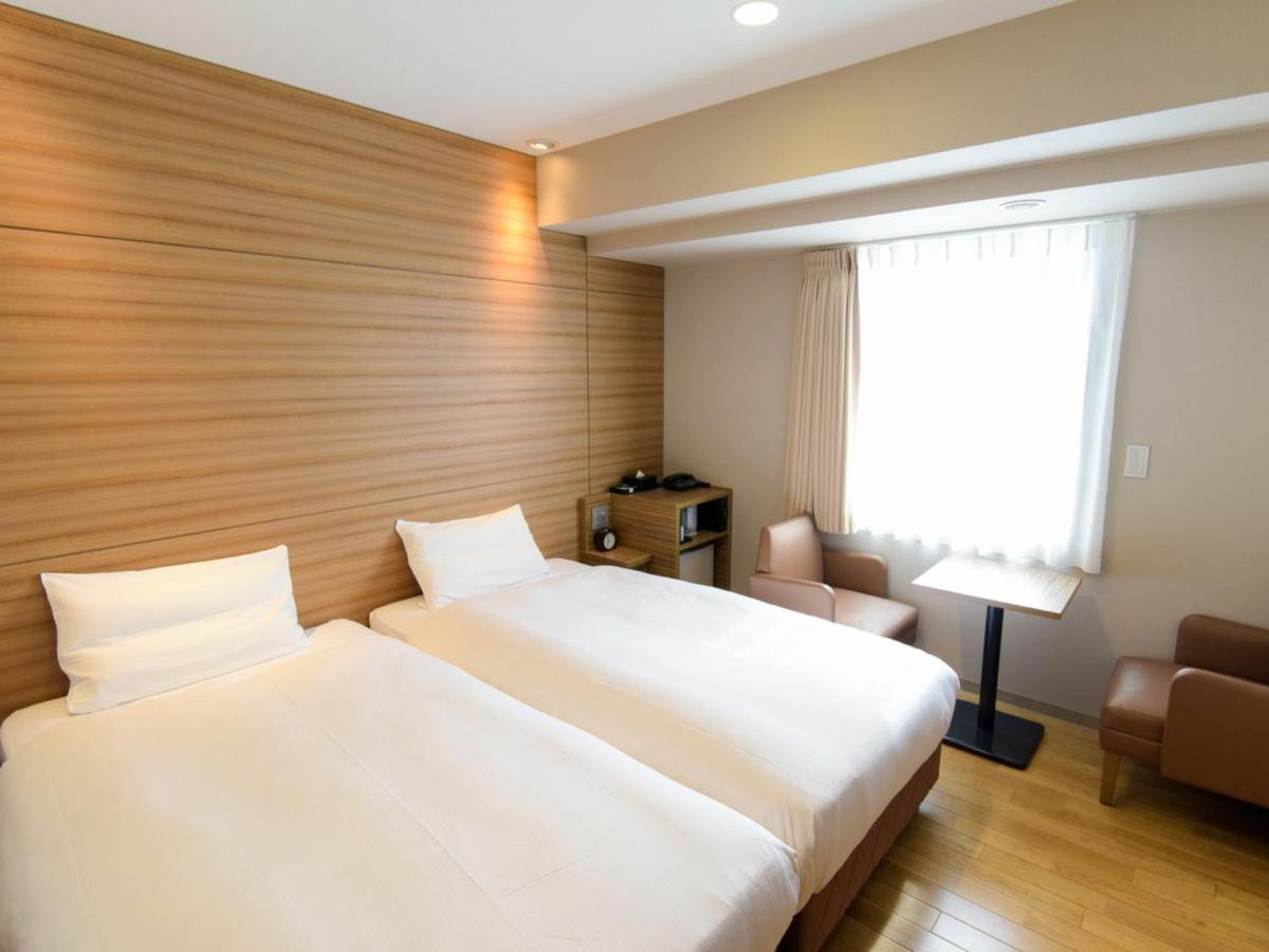 Twin Room - Non-Smoking