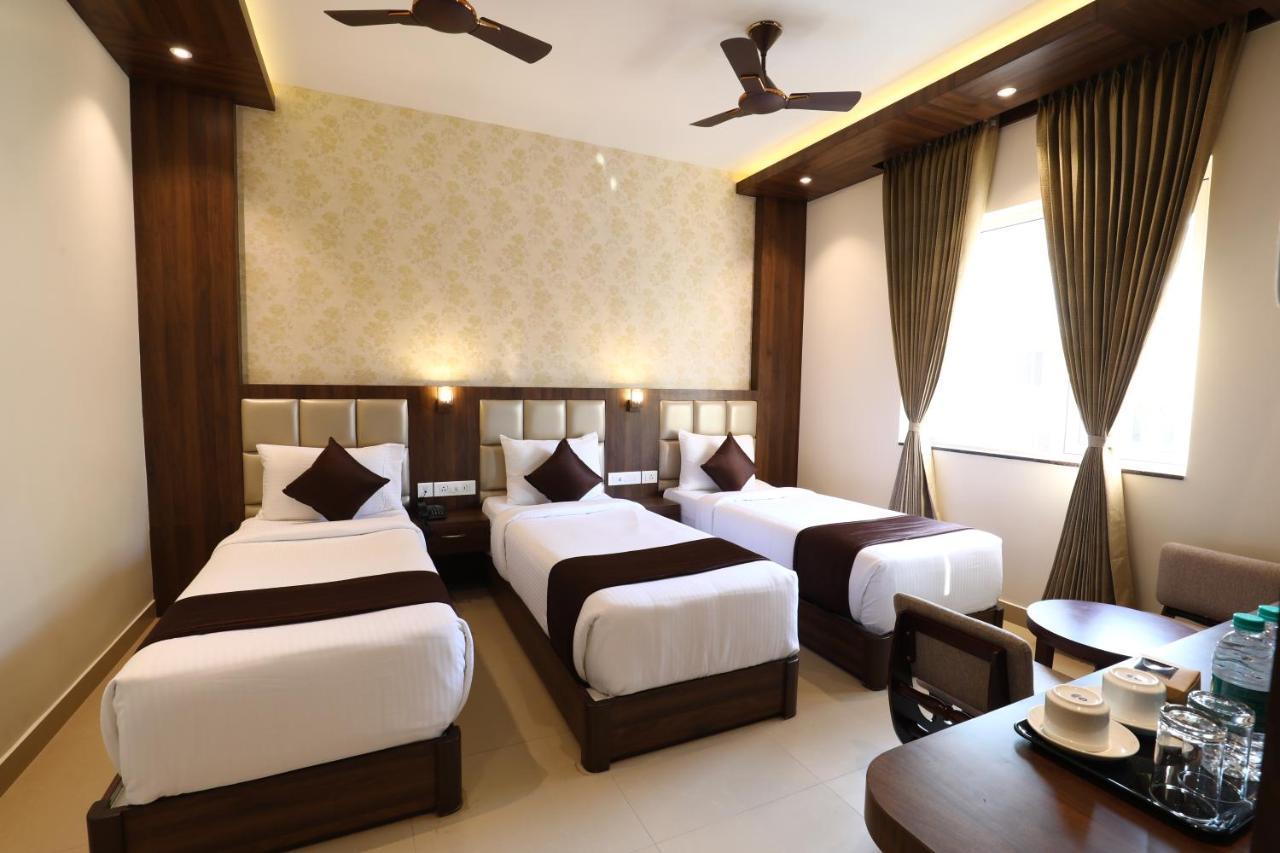 Executive Triple Room