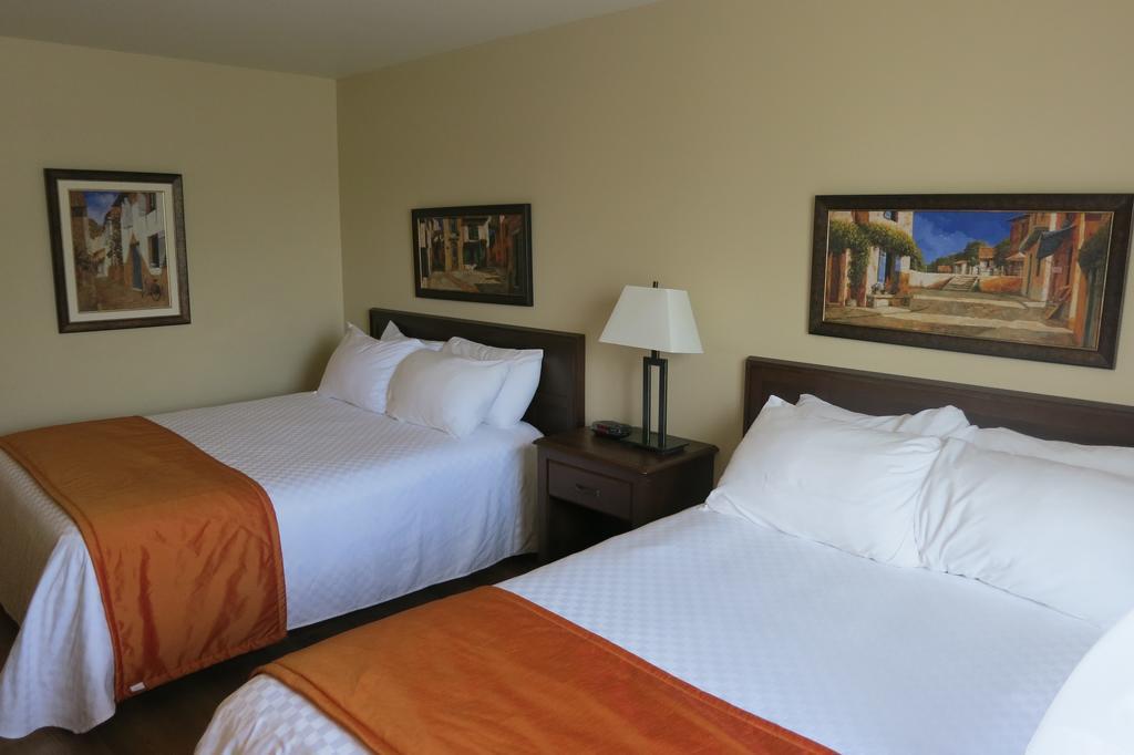 Queen Room with Two Queen Beds - Non-Smoking