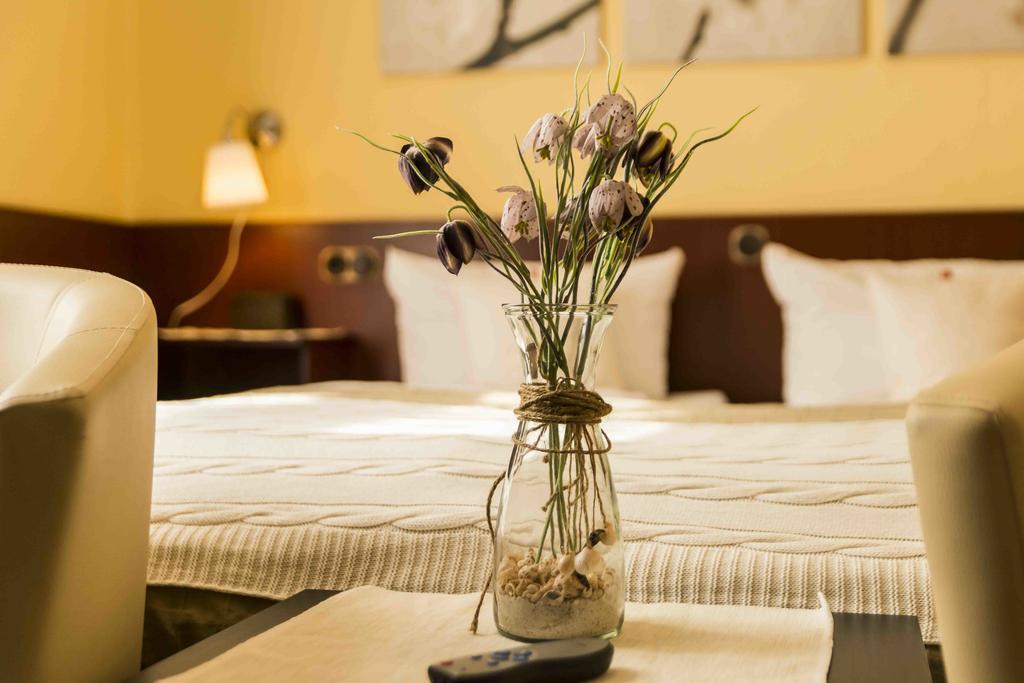 Double Room,1717289464:JPEG
