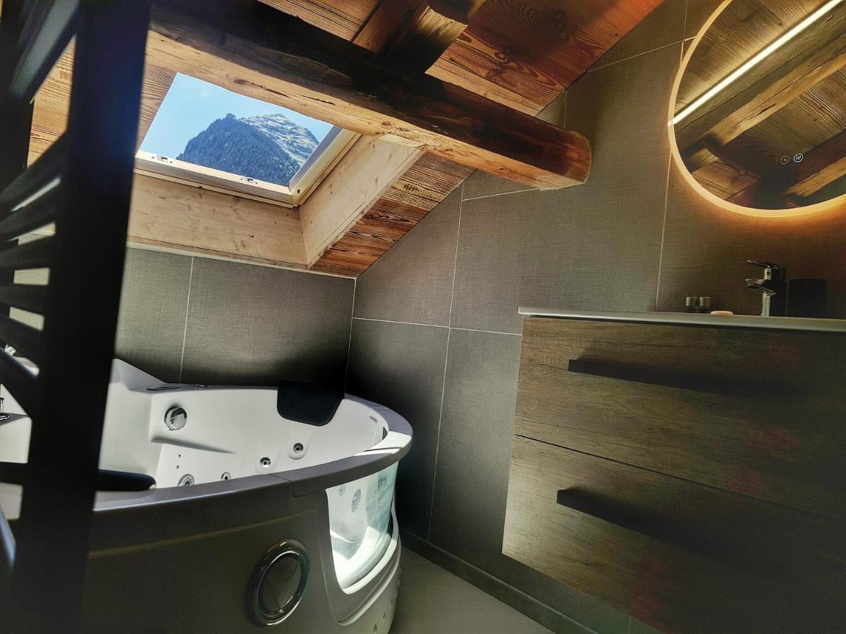 Suite - Vue sur Montagne